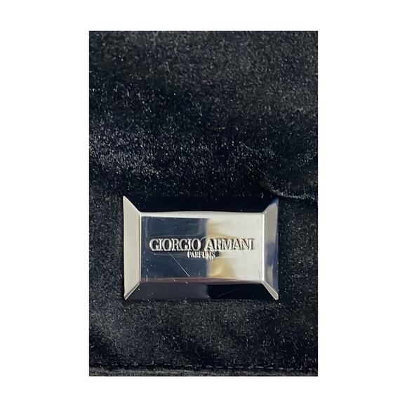 GIORGIO‎ ARMANI BLACK VELVET CLUTCH - Picture 3 of 7